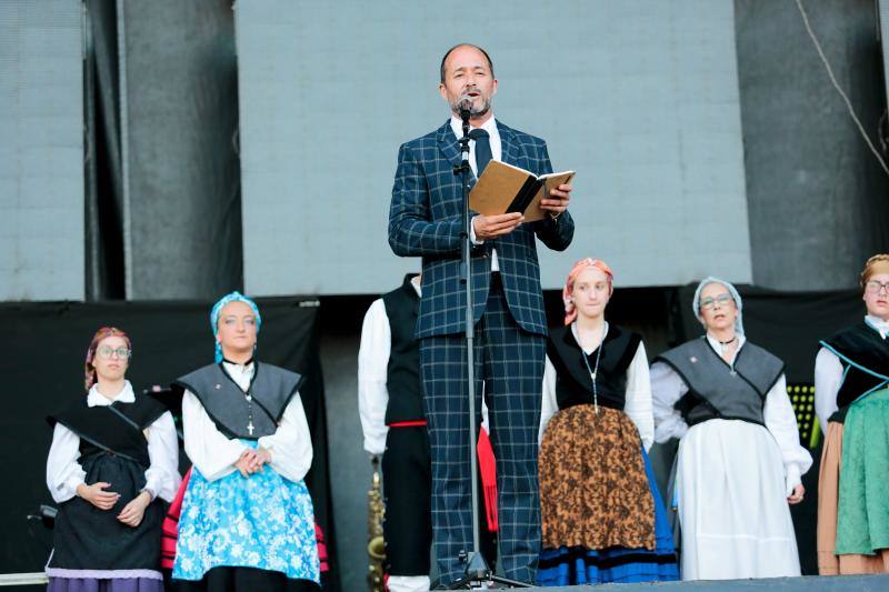 Fotos: Viernes de romería en Gijón