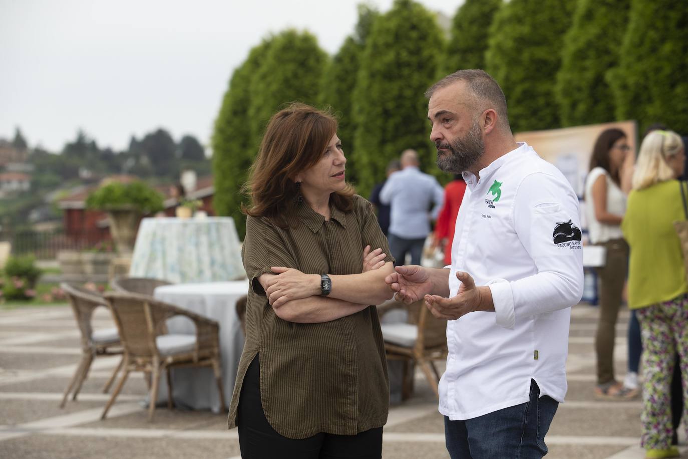 Este lunes tuvo lugar la entrega de los Premios Calderetas de Don Calixto en el Palacio de La Riega, en donde se reconoció a Albert Adrià, como Maestro Nacional; El Cenador del Azul, Maestro Asturiano, y Ricardo Fernández a la proyección. Marcos Granda estrena un nuevo premio al Impulso Gastronómico.