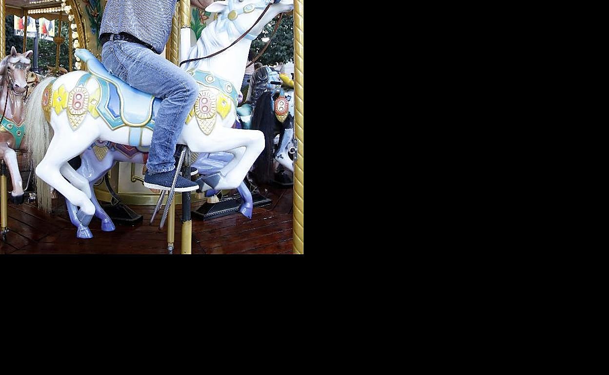 Toño Criado, a caballo. 