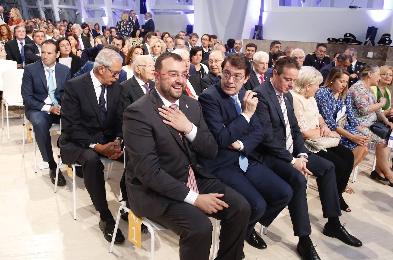 El expresidente del Principado Javier Fernández fue homenajeado este mediodía en Galicia por el gobierno de Núñez Feijóo.