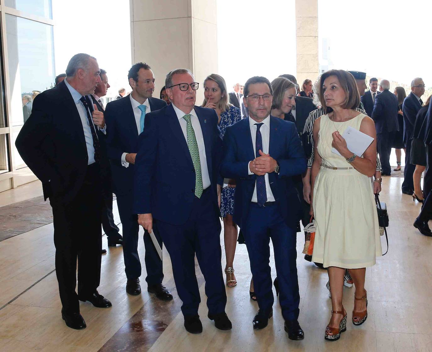 El expresidente del Principado Javier Fernández fue homenajeado este mediodía en Galicia por el gobierno de Núñez Feijóo.