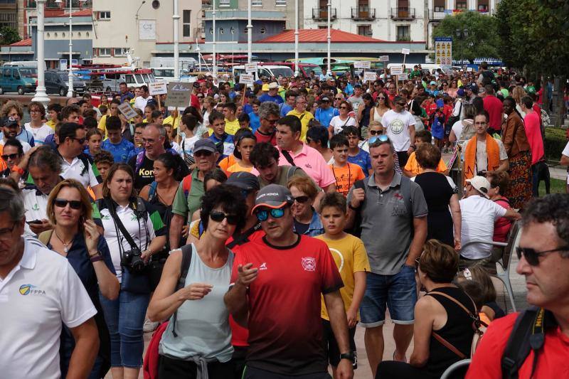 Cientos de niños tomaron parte en el Mini Sella, en el que será un aperitivo de la prueba grande que se celebrará el próximo sábado. 