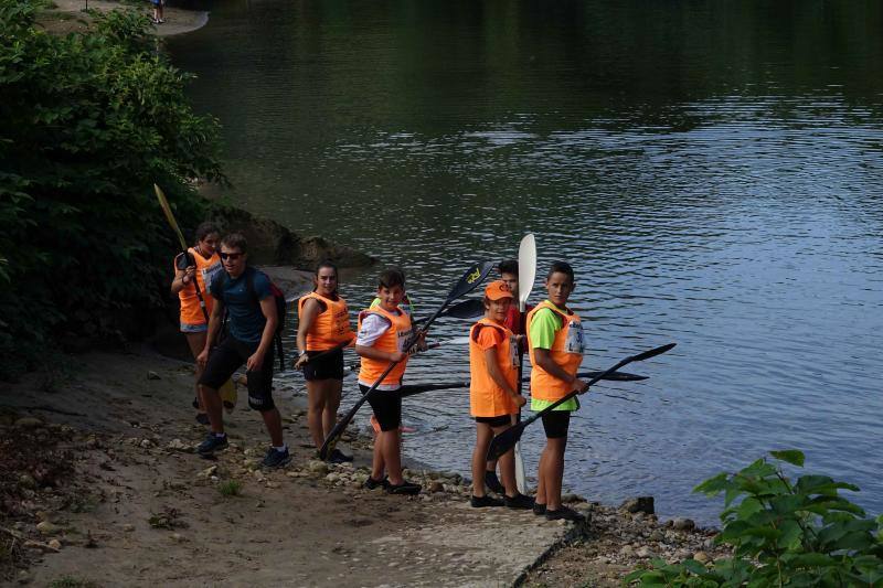 Cientos de niños tomaron parte en el Mini Sella, en el que será un aperitivo de la prueba grande que se celebrará el próximo sábado. 