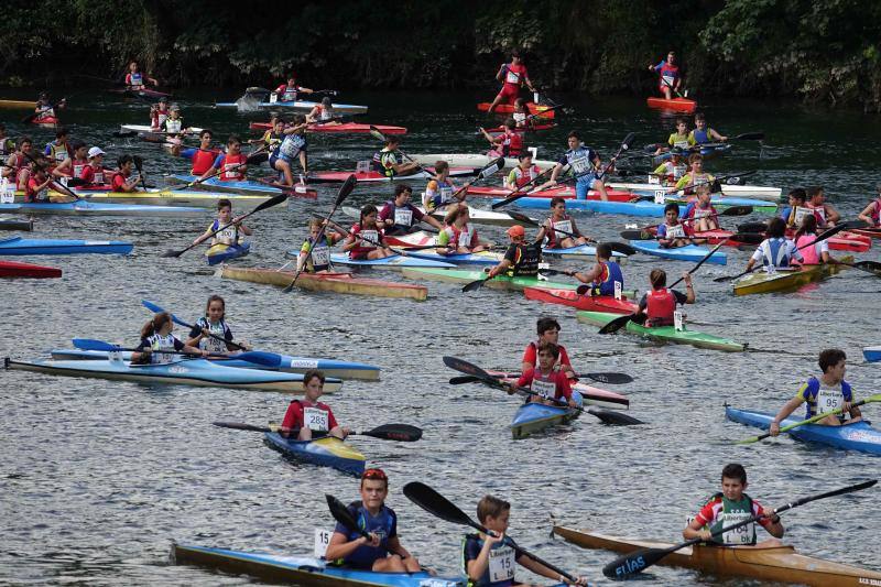 Cientos de niños tomaron parte en el Mini Sella, en el que será un aperitivo de la prueba grande que se celebrará el próximo sábado. 