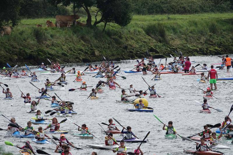 Cientos de niños tomaron parte en el Mini Sella, en el que será un aperitivo de la prueba grande que se celebrará el próximo sábado. 