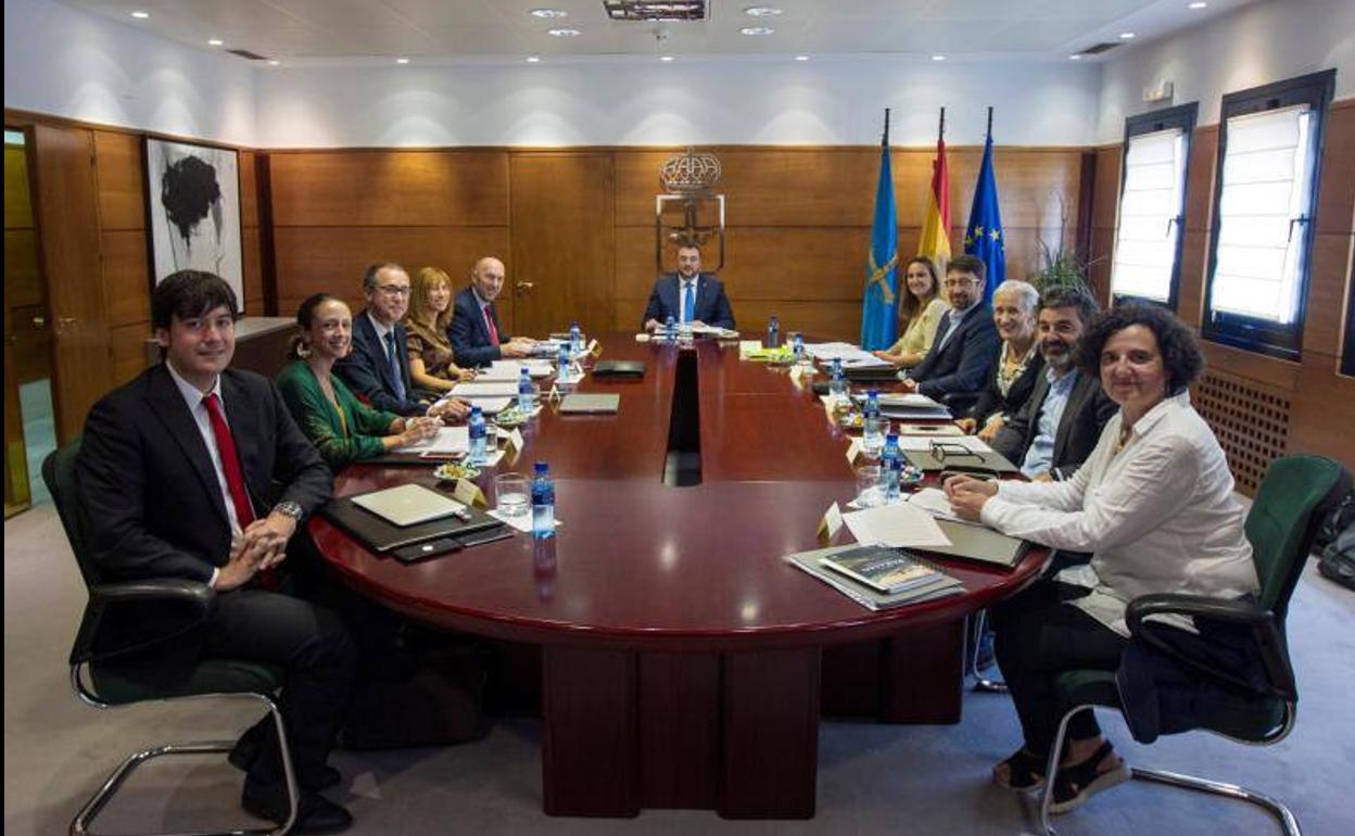 Reunión del Consejo de Gobierno asturiano este jueves.