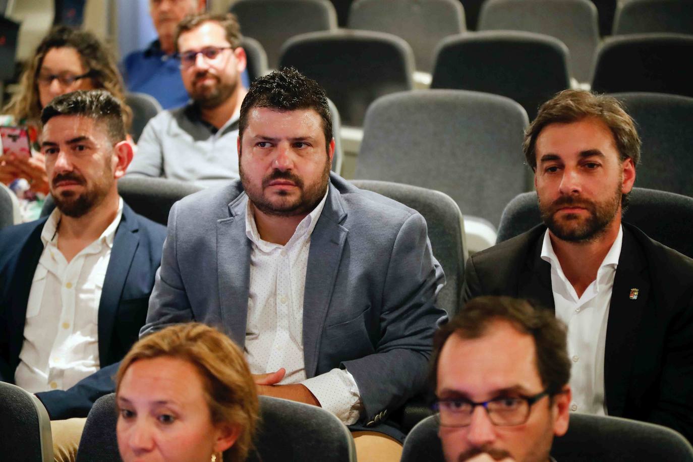 La ministra de Sanidad, Consumo y Bienestar Social, María Luisa Carcedo, ha inaugurado la 63 Feria de Muestras de Asturias, que se celebra en el recinto Luis Adaro de Gijón. Participaron en el acto, además, el presidente del Principado, Adrián Barbón; la alcaldesa de Gijón, Ana González, y el presidente de la Cámara de Comercio de Gijón, Félix Baragaño.