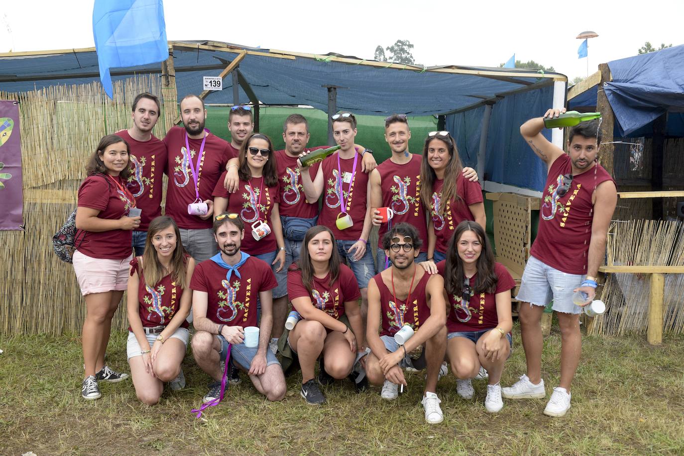 Miles de personas se congregan en el prau Salcéu para participar en la popular fiesta de Pravia