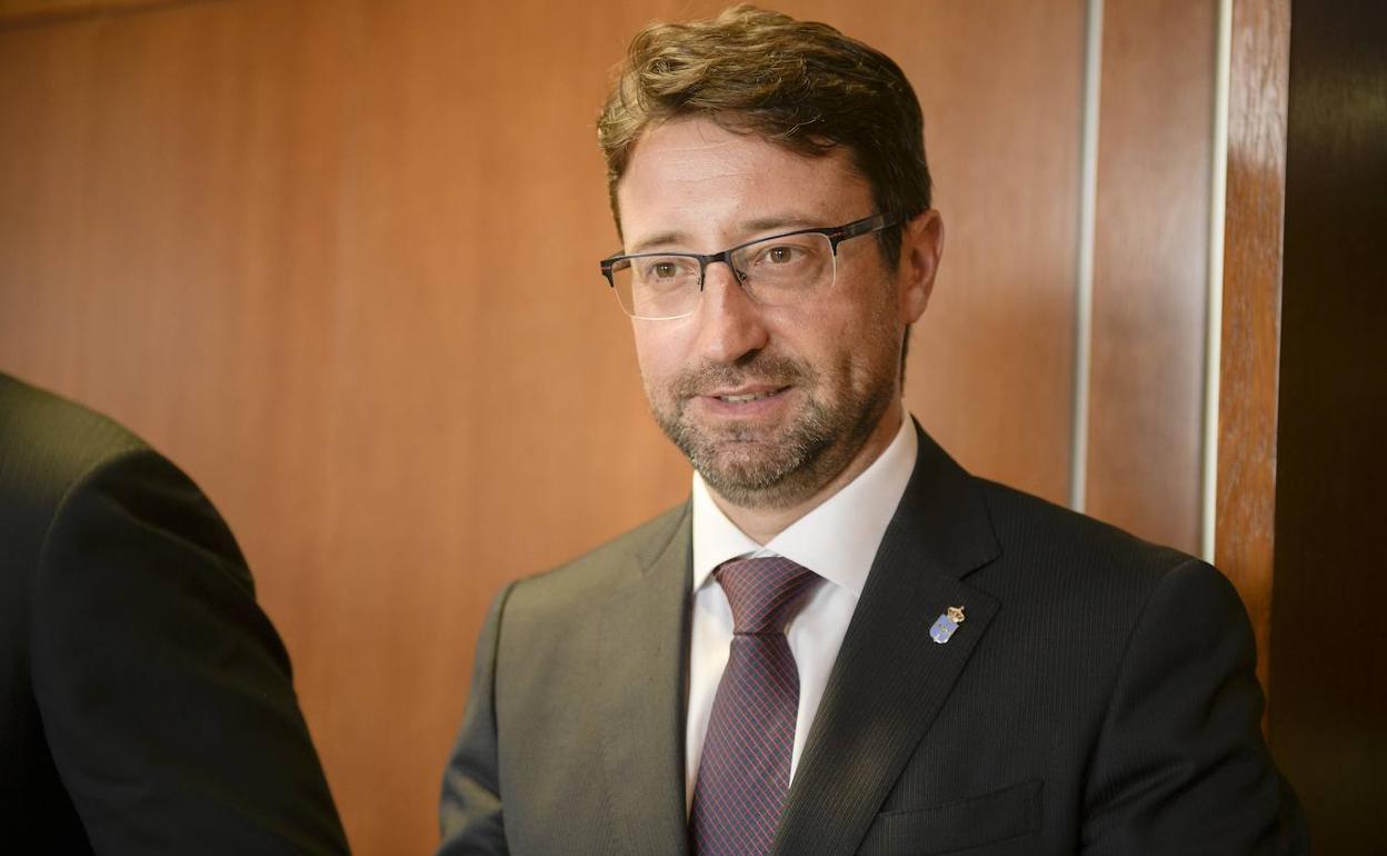 «Es un tiempo nuevo de oportunidad, posibilidad y de futuro», asegura el consejero de Industria sobre Alui Iberia