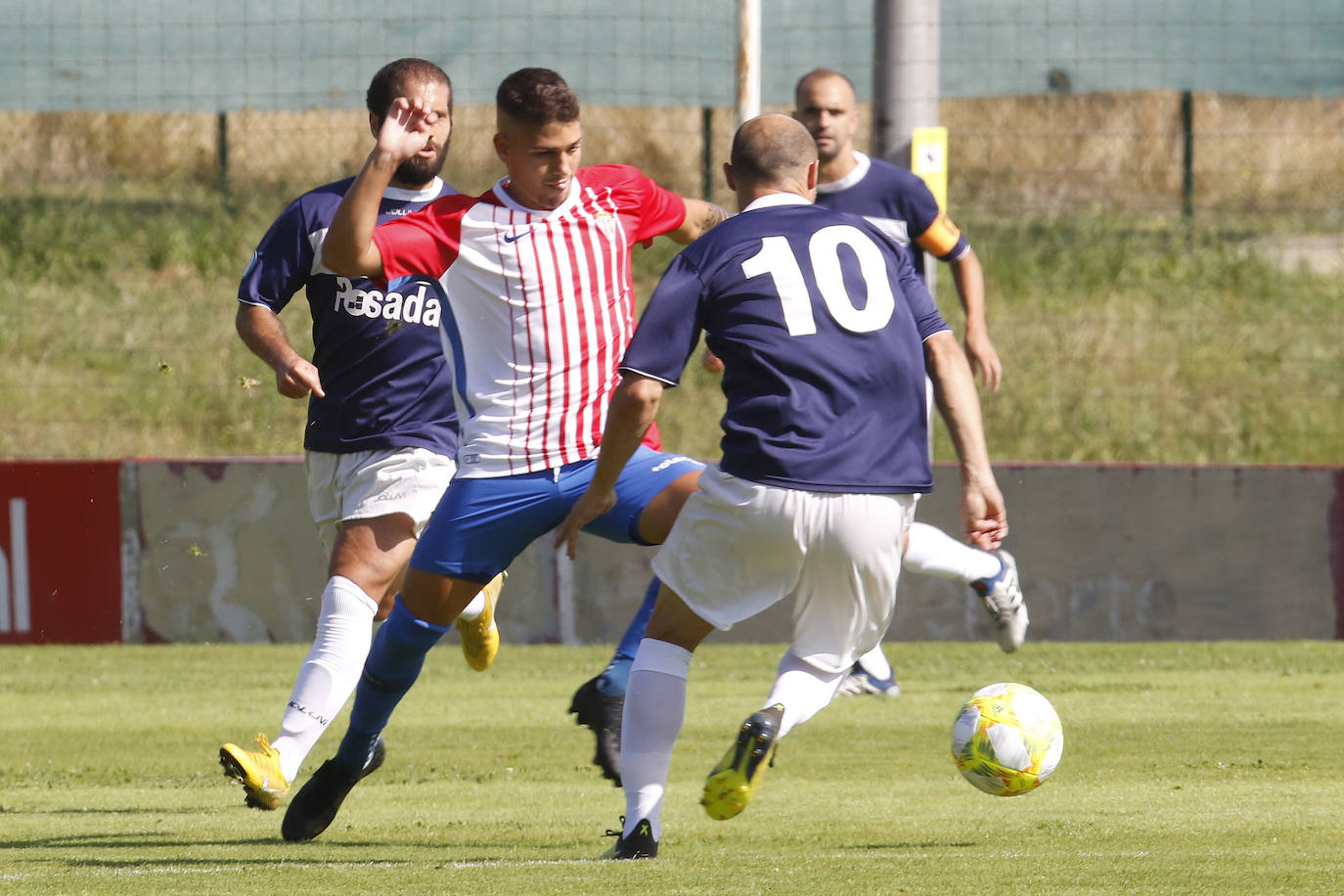 Fotos: Sporting B 3 - 1 Marino, en imágenes