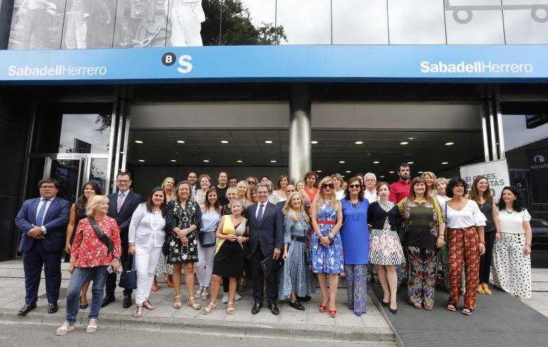 La Feria de Muestras de Asturias apura sus últimos días con un importante número de visitantes durante la jornada de este miércoles.