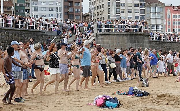 Al ritmo de la Danza Prima, Gijón despide su Semana Grande