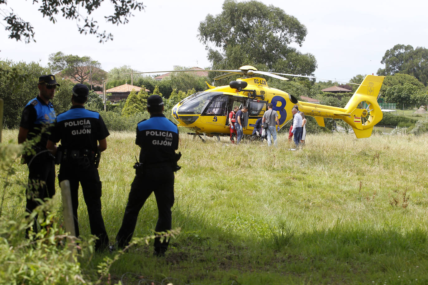 El cadáver del hombre de 38 años de Nuevo Roces, desaparecido desde hace una semana, fue encontrado este jueves en un acantilado junto a la Colina del Cuervo.