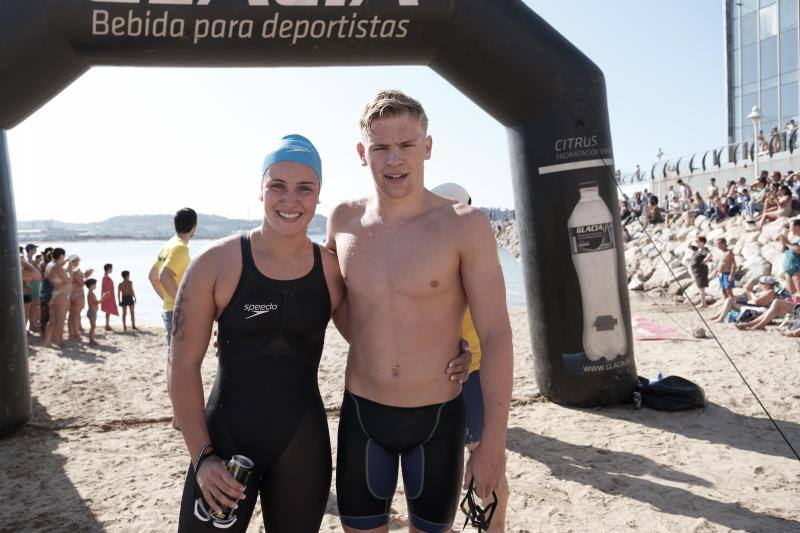 La nadadora del Santa Olaya volvió a ser la más rápida en una travesía en la que Hugo Sánchez acabó primero en categoría masculina.