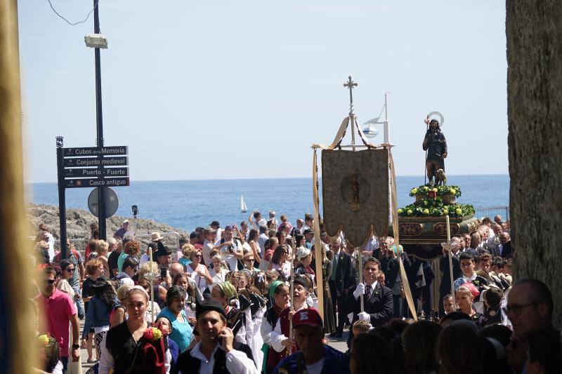 ¿Estuviste en la fiesta de San Roque, en Llanes? ¡Búscate!