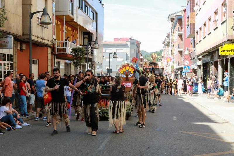 Cientos de personas se dan cita en una de las fiestas más populares del verano asturiano.