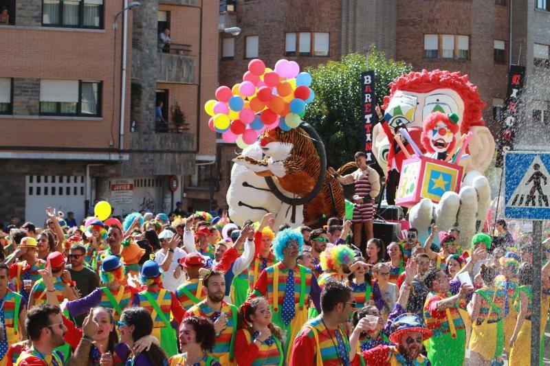 Cientos de personas se dan cita en una de las fiestas más populares del verano asturiano.