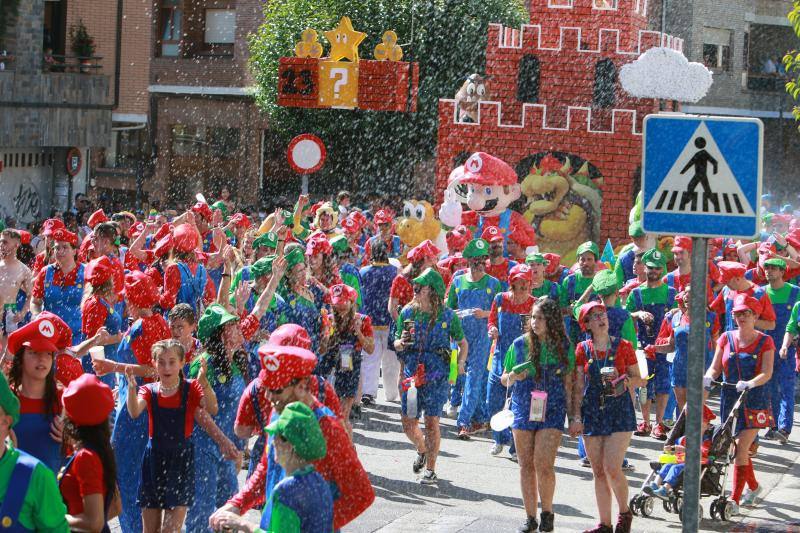 Cientos de personas se dan cita en una de las fiestas más populares del verano asturiano.