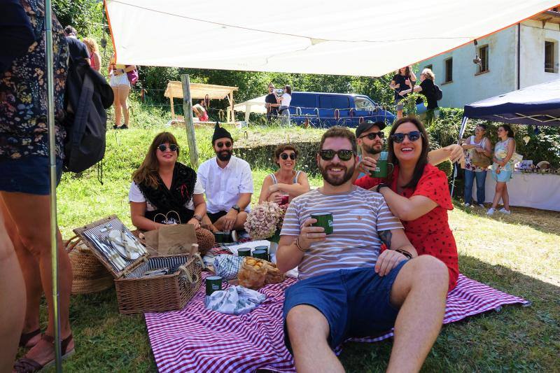 Rodrigo Cuevas impulsa esta celebración en Vegarrionda, en la que la «programación de calidad» al tiempo que se cuida el medio ambiente, aúna a gente de todo el concejo piloñés.