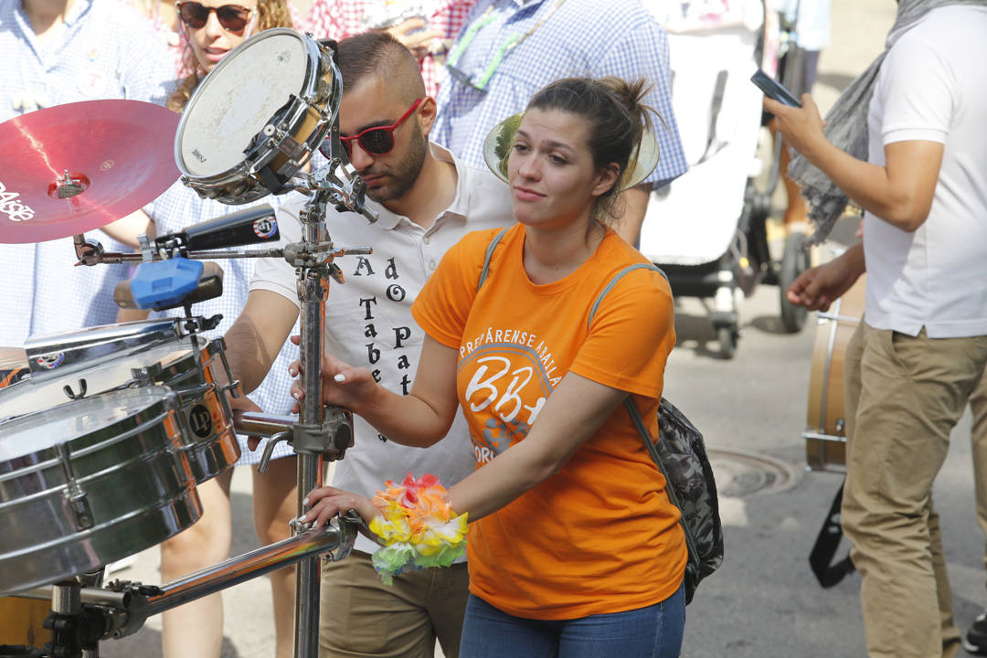 Miles de luarqueses y turistas disfrutaron este jueves de las populares fiestas de San Timoteo. ¡Búscate en nuestra galería! 