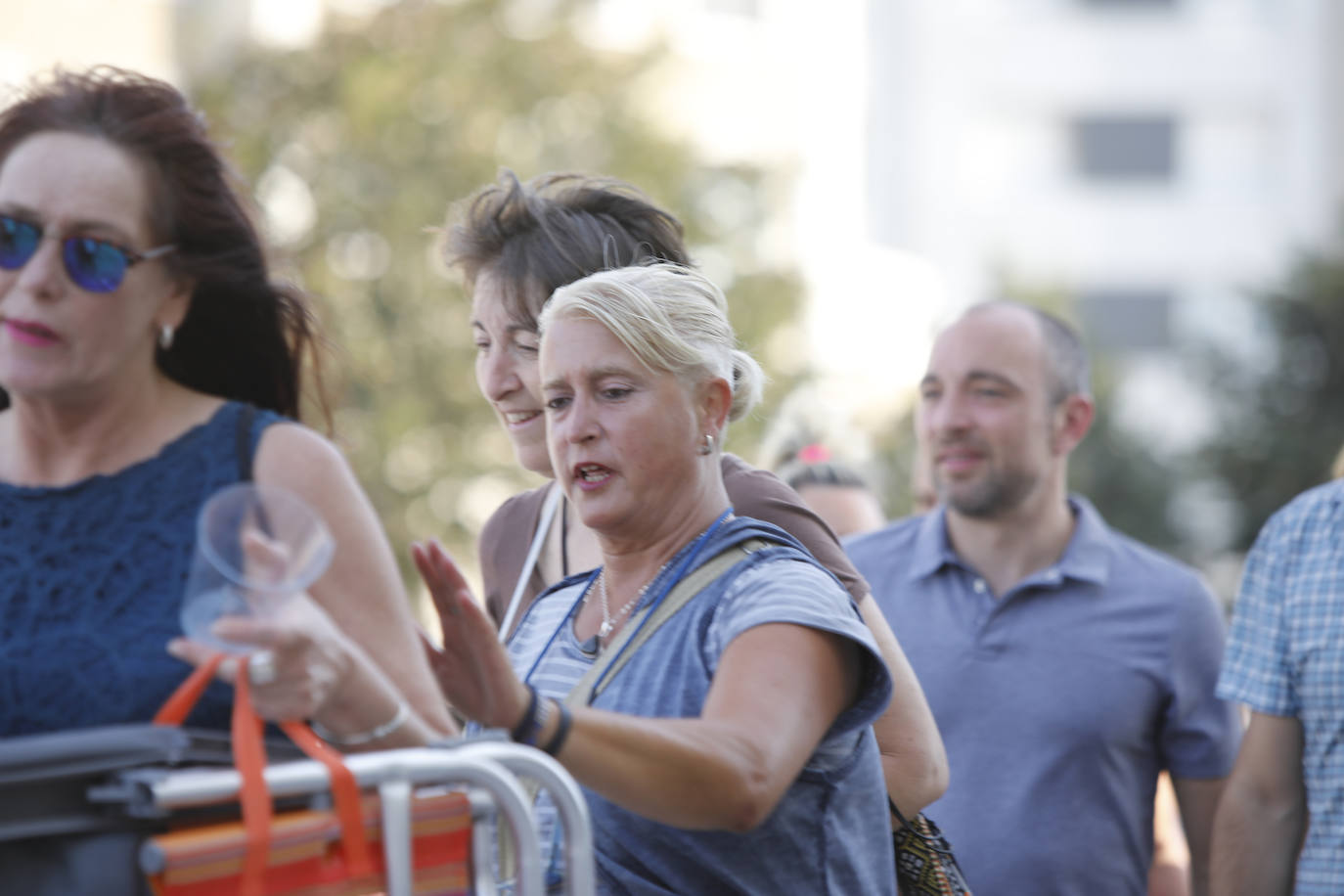 La playa de Poniente ha acogido un nuevo récord en una de las actividades más multitudinarias del verano gijonés.