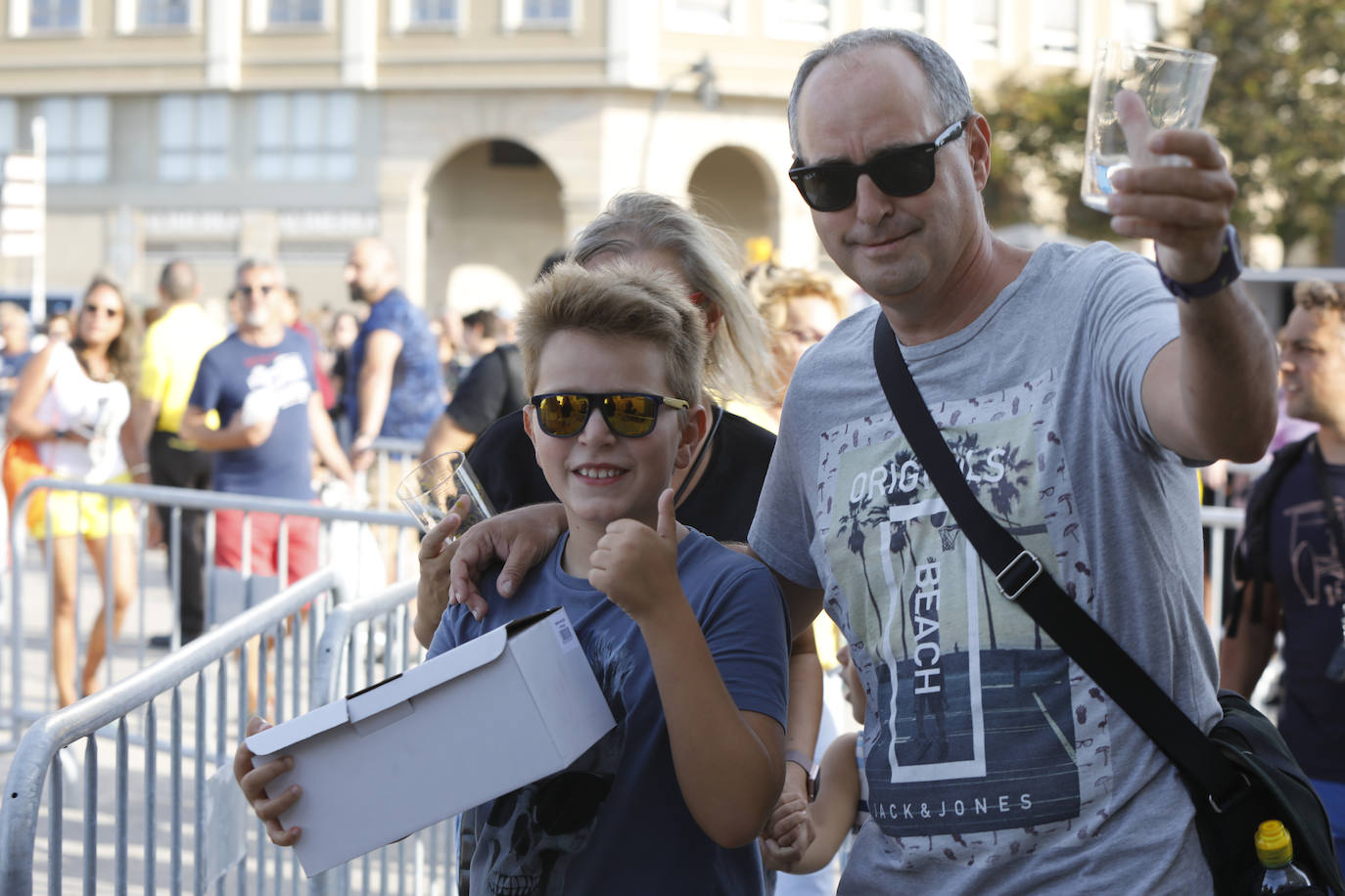 La playa de Poniente ha acogido un nuevo récord en una de las actividades más multitudinarias del verano gijonés.