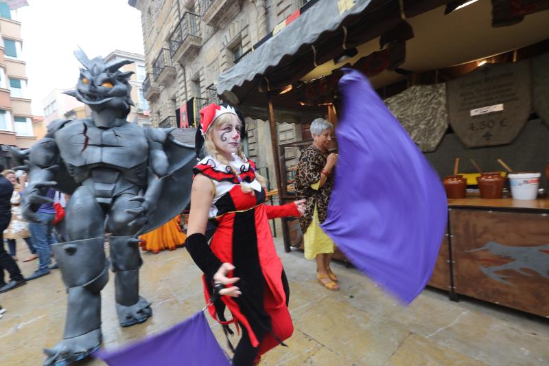 El Mercado Medieval de San Agustín reúne más de cien puestos de venta y gastronomía, atracciones infantiles y espectáculos de animación de calle.