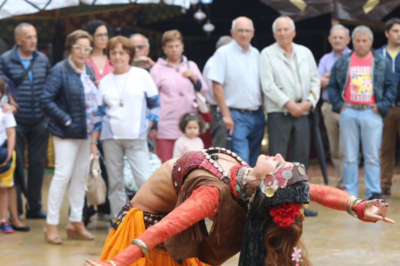 El Mercado Medieval de San Agustín reúne más de cien puestos de venta y gastronomía, atracciones infantiles y espectáculos de animación de calle.