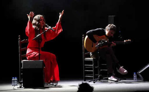 Concierto de Rosalía y Raül Refree en Gijón.