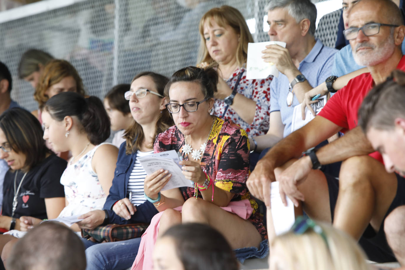 Las Mestas vive de nuevo el Concurso Hípico más importante del verano en España, que mantiene el carácter de oficial y que llega ya a los 77 años de vida. Emoción, saltos, galopes y 5 días por delante para cerrar el verano con un fin de semana de gran altura en Gijón.