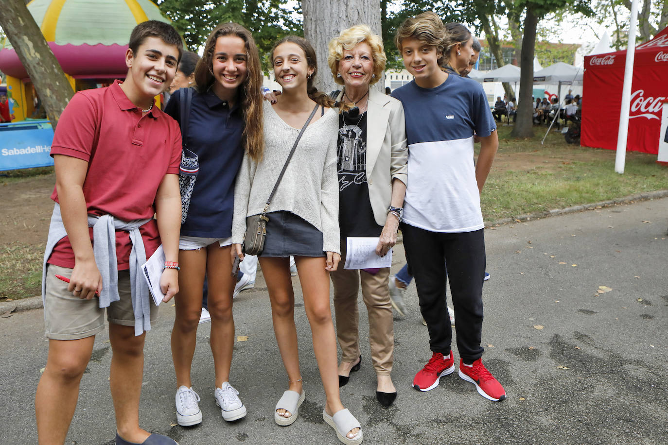 Las Mestas vive de nuevo el Concurso Hípico más importante del verano en España, que mantiene el carácter de oficial y que llega ya a los 77 años de vida. Emoción, saltos, galopes y 5 días por delante para cerrar el verano con un fin de semana de gran altura en Gijón.