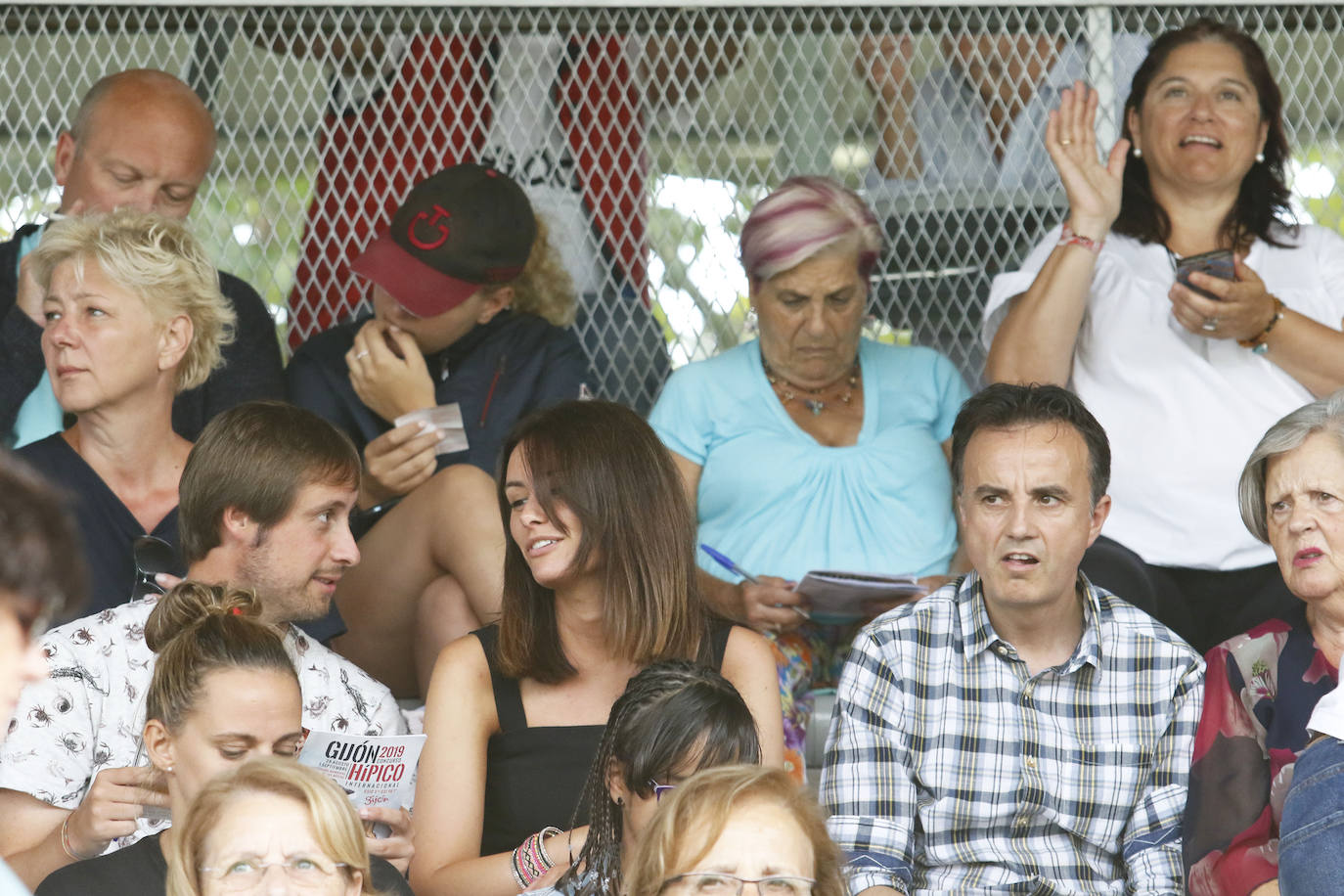 El hipódromo de Las Mestas acogió este sábado las pruebas del CSIO Gijón 2019.