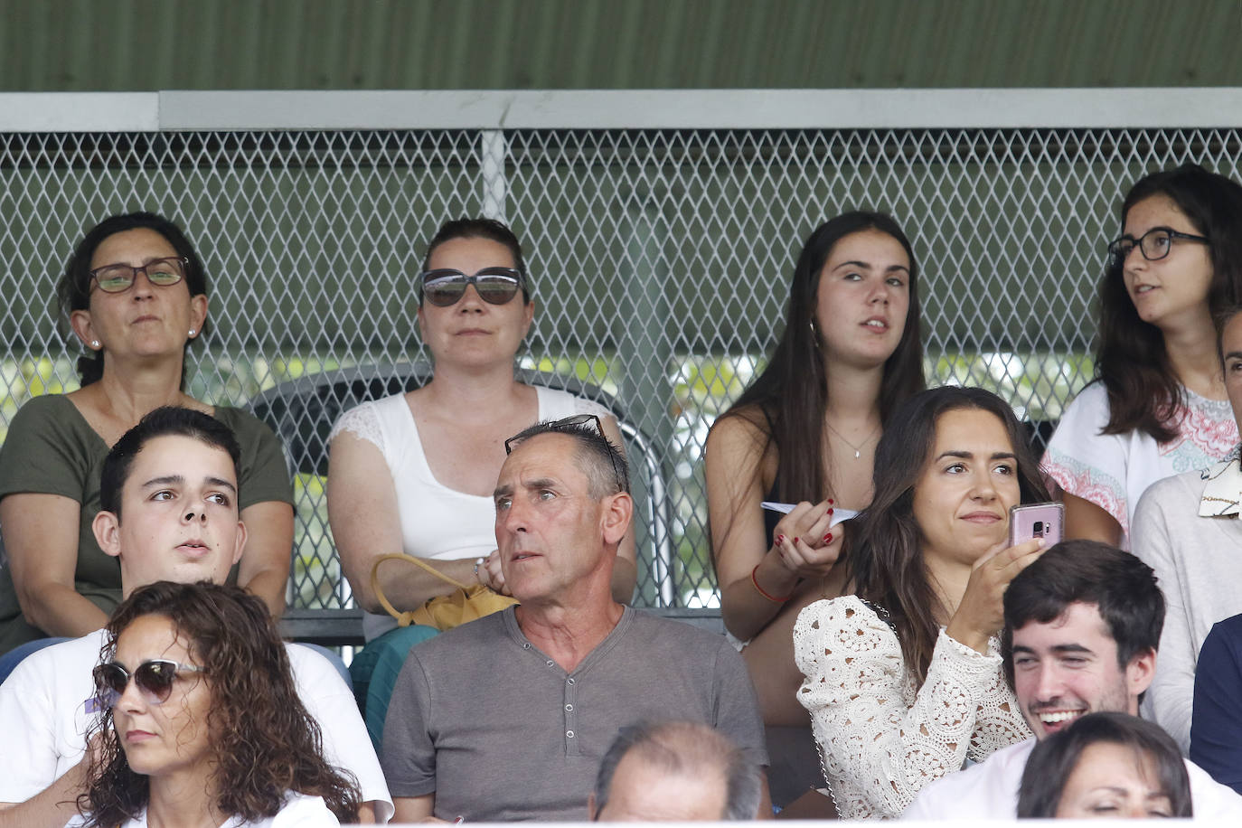 El hipódromo de Las Mestas acogió este sábado las pruebas del CSIO Gijón 2019.