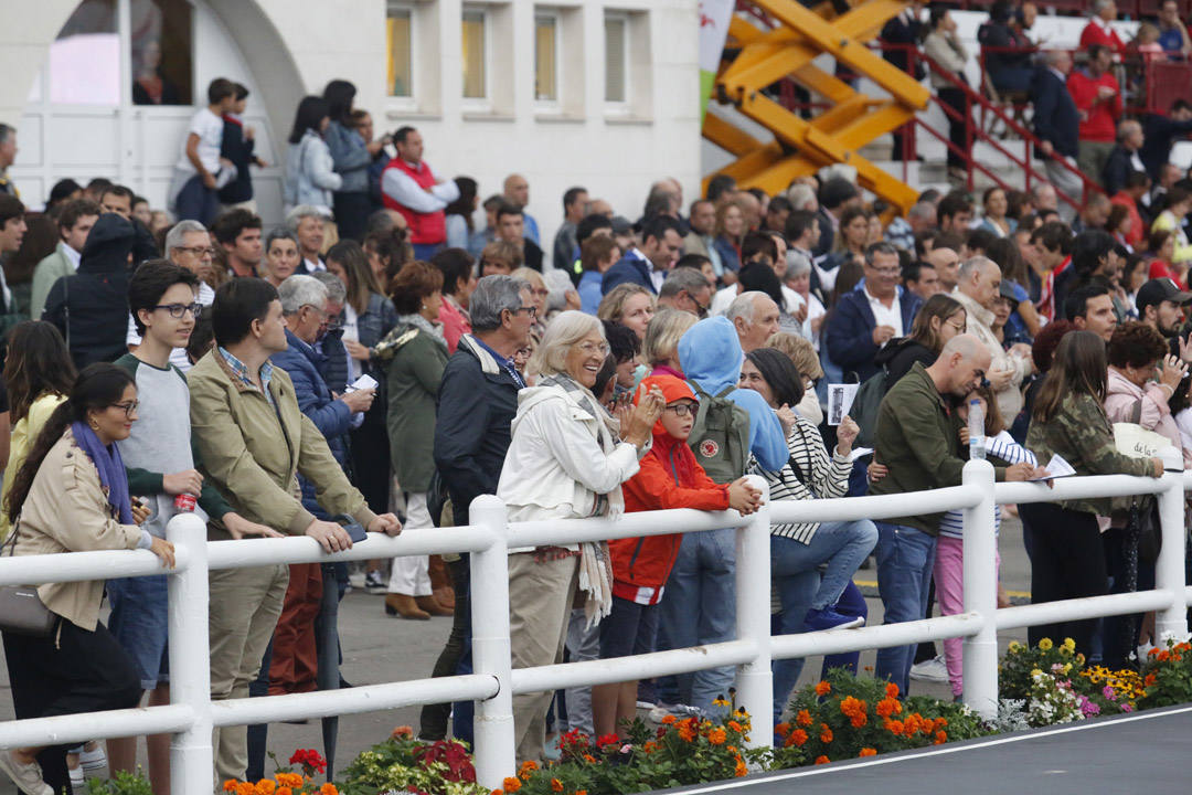 El hipódromo de Las Mestas acogió este domingo las últimas pruebas del CSIO Gijón 2019.