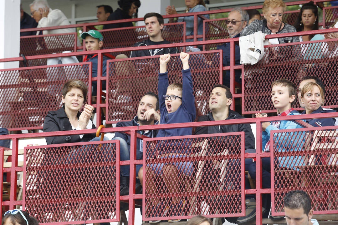 El hipódromo de Las Mestas acogió este domingo las últimas pruebas del CSIO Gijón 2019.