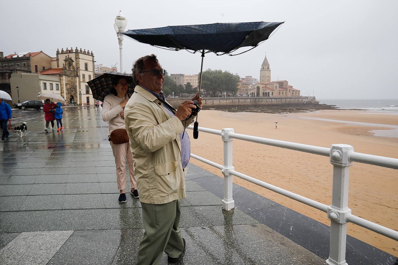 La región da la bienvenida al mes de septiembre con una jornada más propia del otoño.