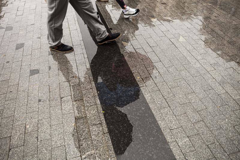 Fotos: Temperaturas otoñales y de intensas lluvias en Asturias