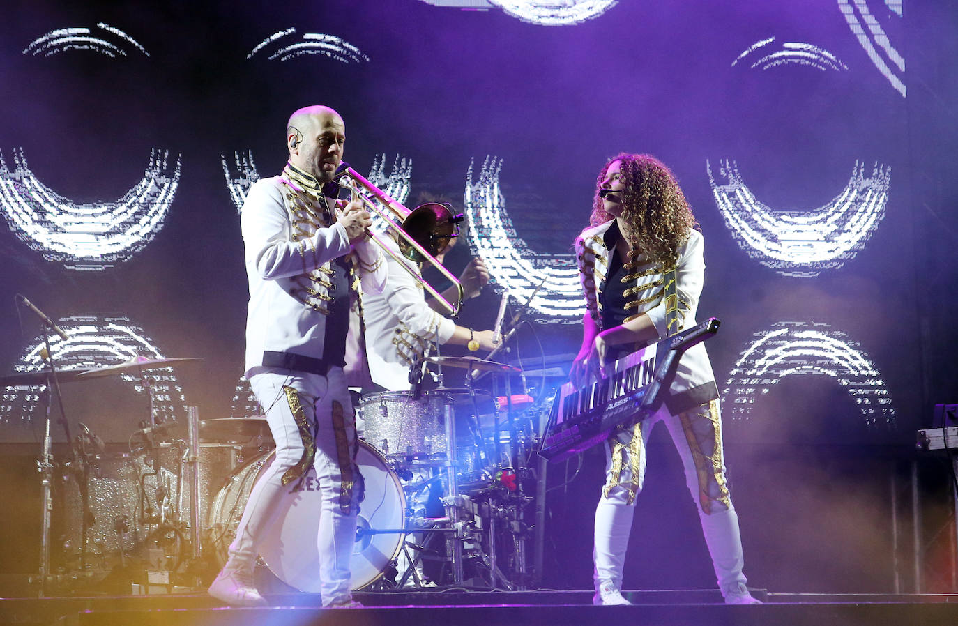 La orquesta congregó a un gran número de fieles así como vecinos de la localidad en la última verbena de este año.