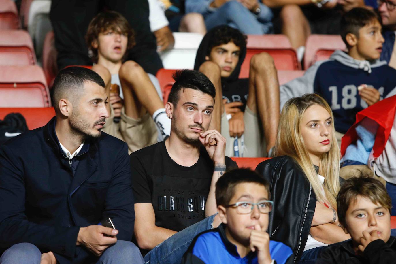 ¿Estuviste este domingo en el partido España-Islas Feroe en El Molinón? 