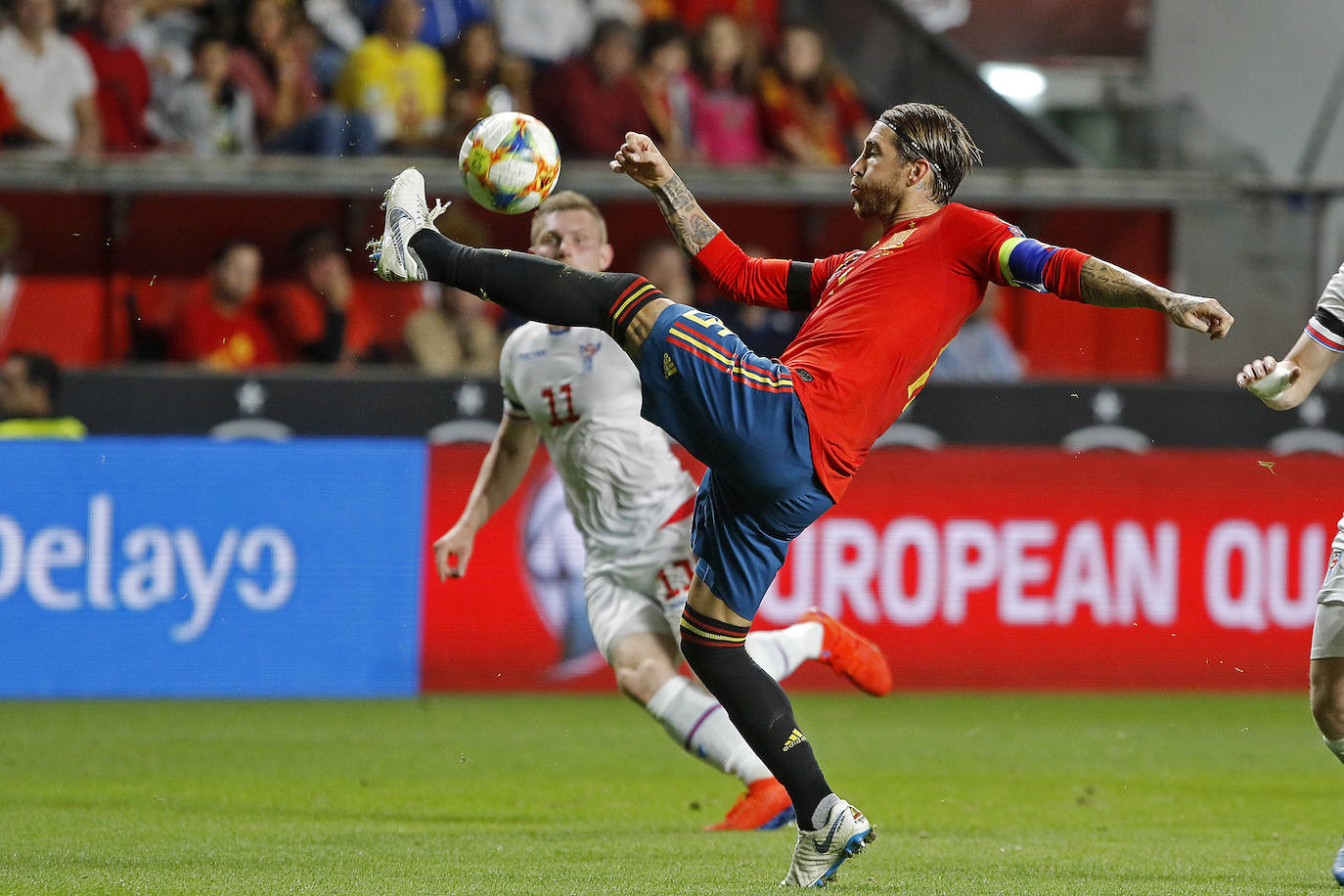 Fotos: Las imágenes del amistoso entre España e Islas Feroe