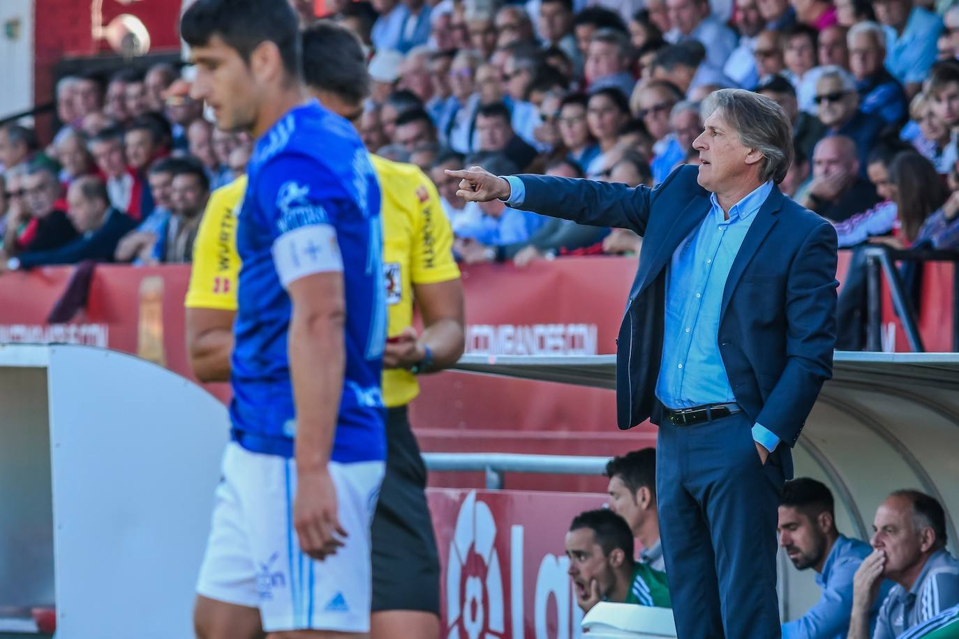 El conjunto azul, que se adelantó en el marcador con un tanto de Alfredo Ortuño, no pudo puntuar en Miranda de Ebro. Los tantos del equipo local fueron de Mezquelanz y de Mario Barco. 