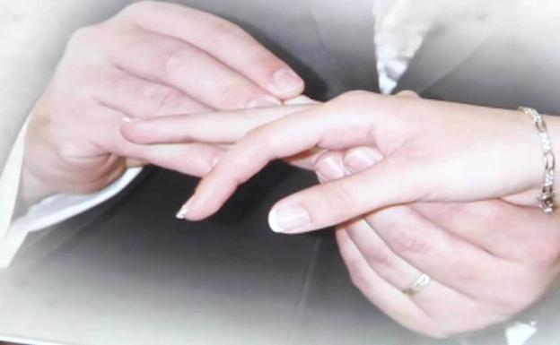 Seis años después de la boda, el Registro Civil les dice que no están casados 