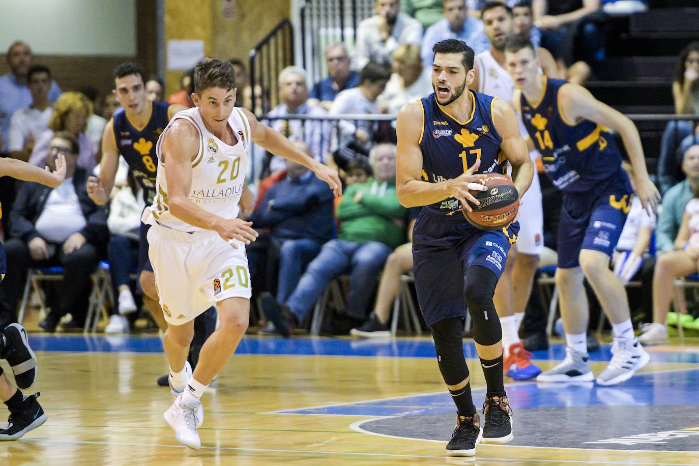 Fotos: Las mejores imágenes del Liberbank Oviedo - Real Madrid