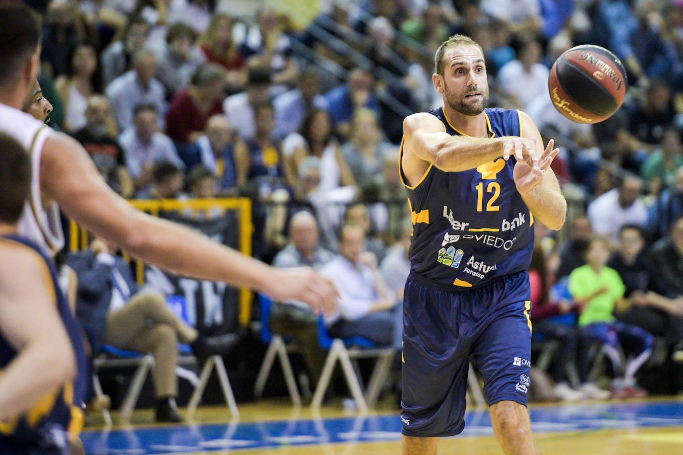 Fotos: Las mejores imágenes del Liberbank Oviedo - Real Madrid