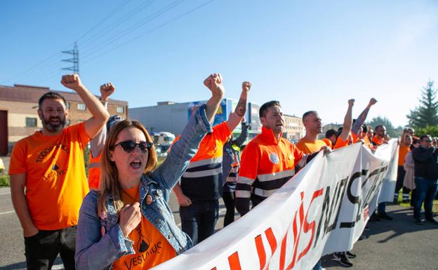 Galería. Las protestas de los trabajadores de la factoría de Riaño. 