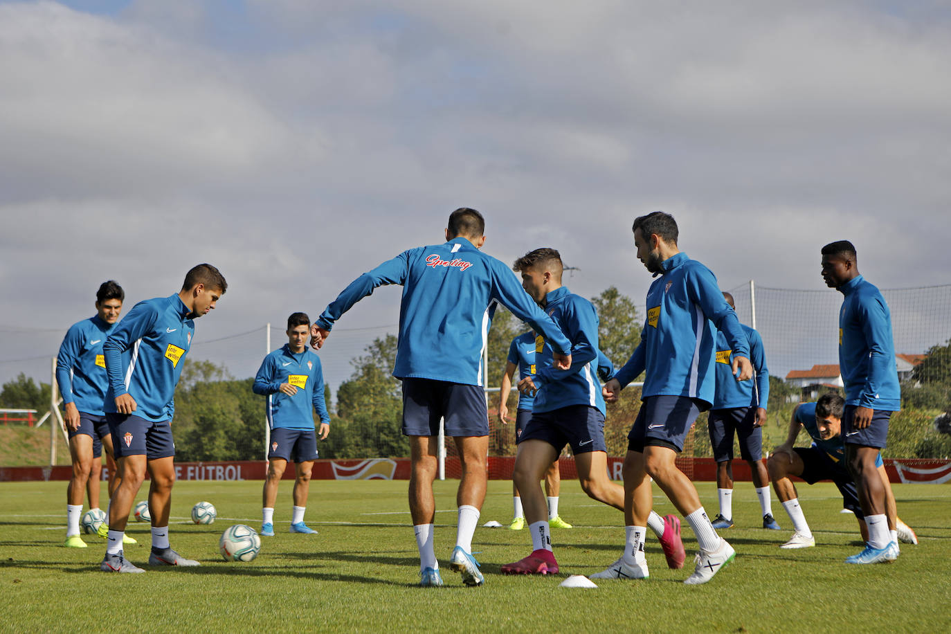 Fotos: Entrenamiento del Sporting (13-09-2019)