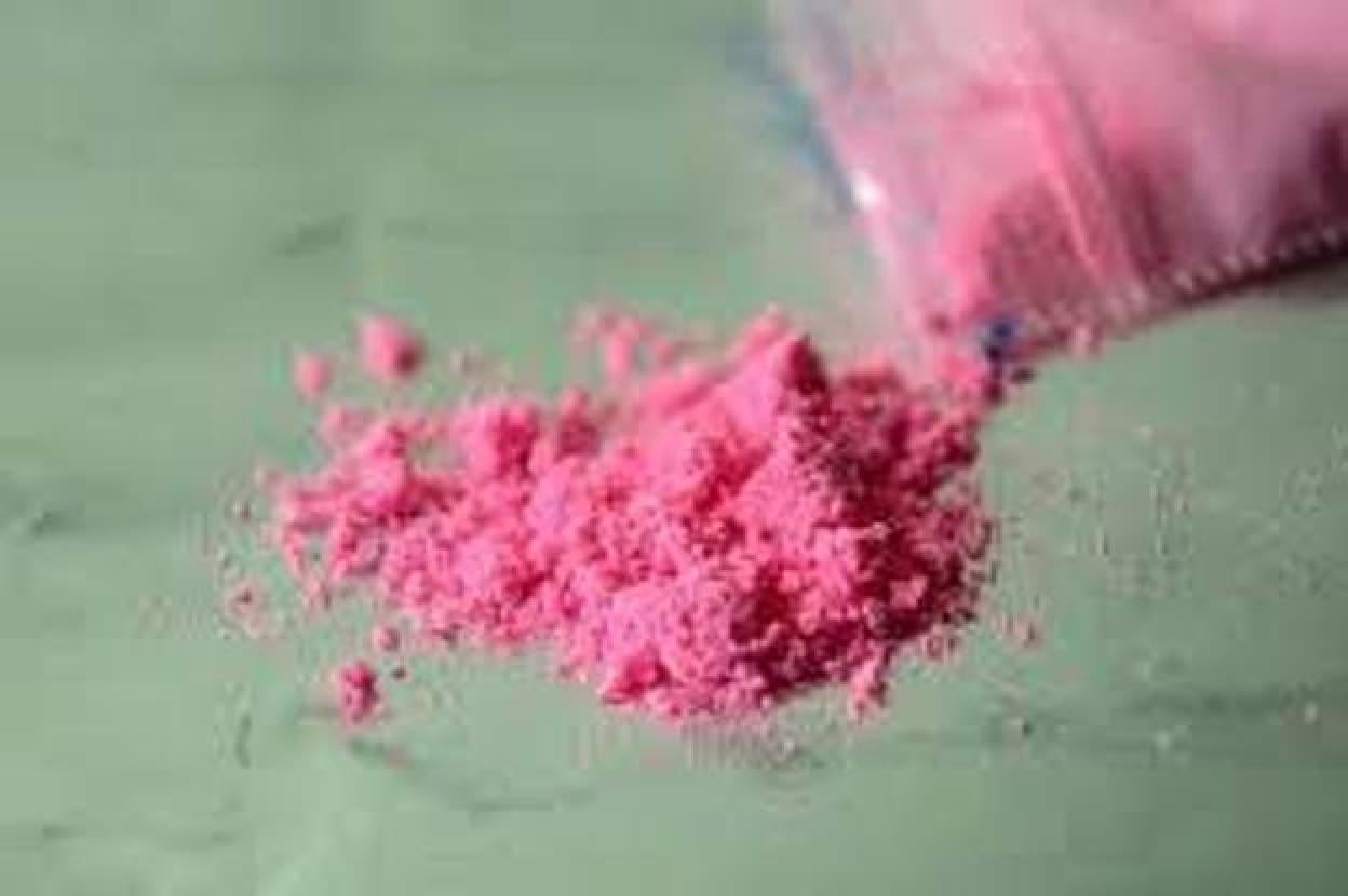 Una muestra de la cocaína rosa, nueva en Asturias. 