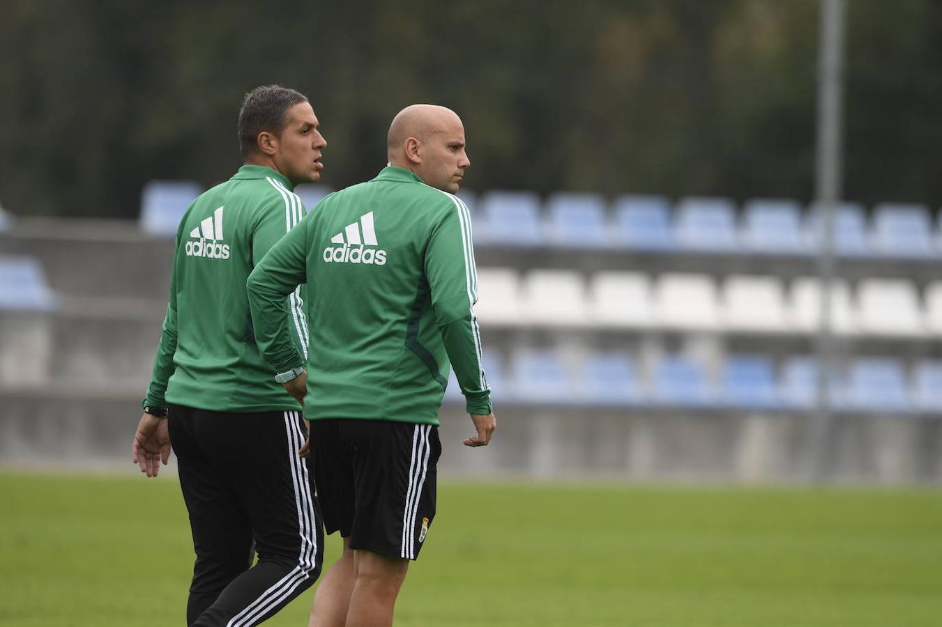 La derrota del equipo azulón ante el Elche provocó la destitución de Sergio Egea. Rozada, hasta ayer entrenador del filial, se hace cargo del primer equipo. 