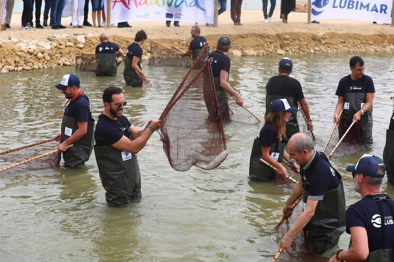 Despesques 2019 ha reunido en los esteros de Lubimar, en Barbate, a más de ochenta cocineros de primer nivel, tanto de España como del extranjero