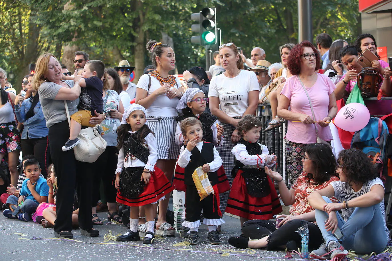 ¿Estuviste en el desfile del Día de América en Asturias? Búscate